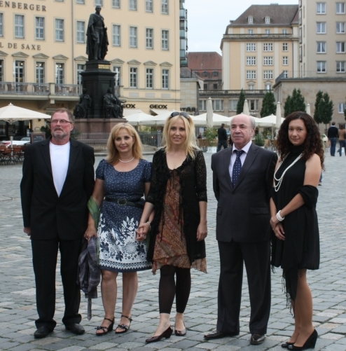 Marion Albrecht Dresden Moskau Vernissage Belima Djakonizyn